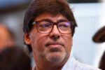 Daniel Jadue, arquitecto y sociólogo de ascendencia palestina, es una de las figuras más conocidas de la izquierda chilena y un destacado dirigente del Partido Comunista de Chile.